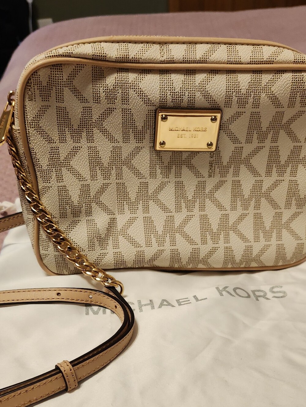 Michael Kors Beige Gold Crossbody Medium Size.
